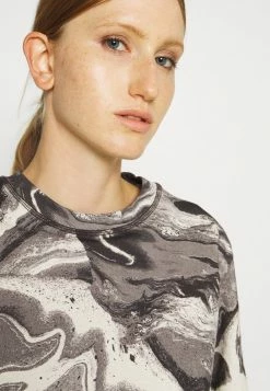 Holzweiler RUSH TEE - Print T-shirt - Dark Grey -Holzweiler shop 05356a6f317e4d2485496e477f6ff32f