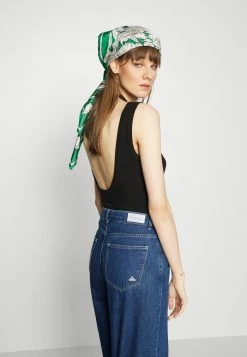 Holzweiler NEPTUNE HANGER - Relaxed Fit Jeans - Blue 5 Holzweiler NEPTUNE HANGER - Relaxed Fit Jeans - Blue -Holzweiler shop 100ce0046b4245ad86cd7749d1b9f851