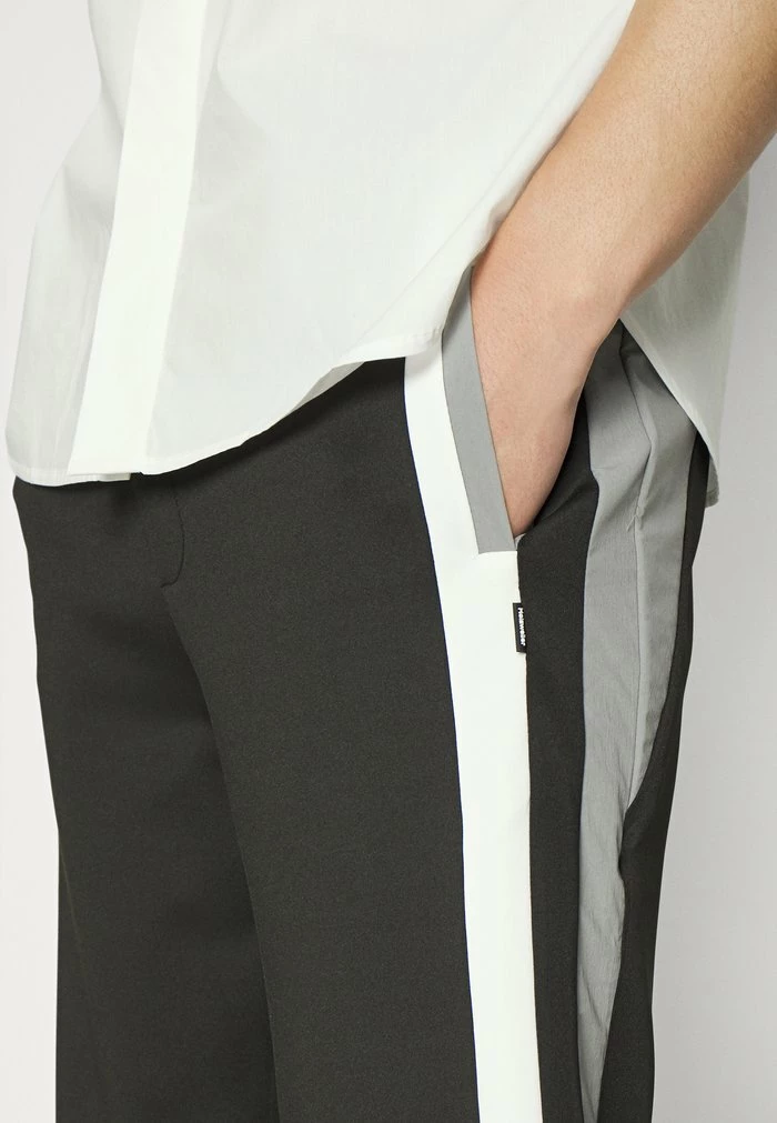 TRIBECA TRACK PANTS - Tracksuit bottoms - black mix Holzweiler TRIBECA TRACK PANTS - Tracksuit Bottoms - Black Mix -Holzweiler shop 1021f08c72d54289b7895db3fc4c880d