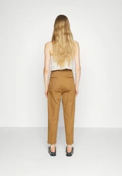 Holzweiler MAIA TROUSER - Trousers - Camel 6 Holzweiler MAIA TROUSER - Trousers - Camel -Holzweiler shop 19318faf4bc94195a518c517b00a8c2b