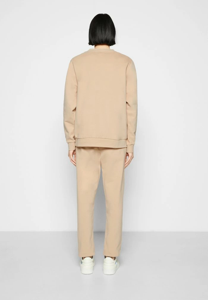 OSLO CREW - Sweatshirt - beige Holzweiler OSLO CREW - Sweatshirt - Beige -Holzweiler shop 1b7347b38fb64f34852ee32f35eb9f64