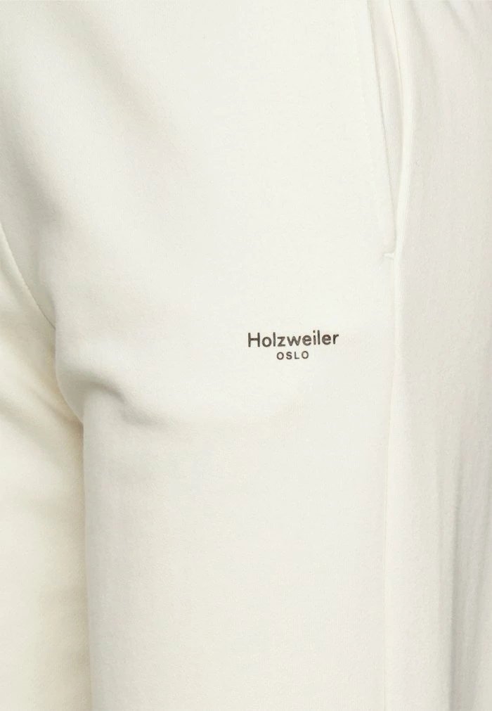 OSLO TROUSER - Tracksuit bottoms - ecru Holzweiler OSLO TROUSER - Tracksuit Bottoms - Ecru -Holzweiler shop 1caee692a73c4dd594b2c7c6eb449774