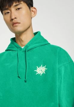 Holzweiler RIVERS LOGOS HOODIE - Hoodie - Green 7 Holzweiler RIVERS LOGOS HOODIE - Hoodie - Green -Holzweiler shop 1e76bf5f26e847769eeffc57086e3c39
