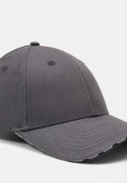 Holzweiler UNISEX - Cap - Grey -Holzweiler shop 1f6624a06ea543abb984e09102fa4223