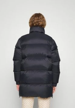Holzweiler SOL JACKET - Down Coat - Navy -Holzweiler shop 23a45efa748a42de9726773fae19c474