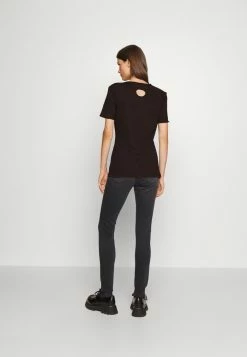 Holzweiler Basic T-shirt - Brown 4 Holzweiler Basic T-shirt - Brown -Holzweiler shop 240d8ca0b14a46c59f37528281f4da07