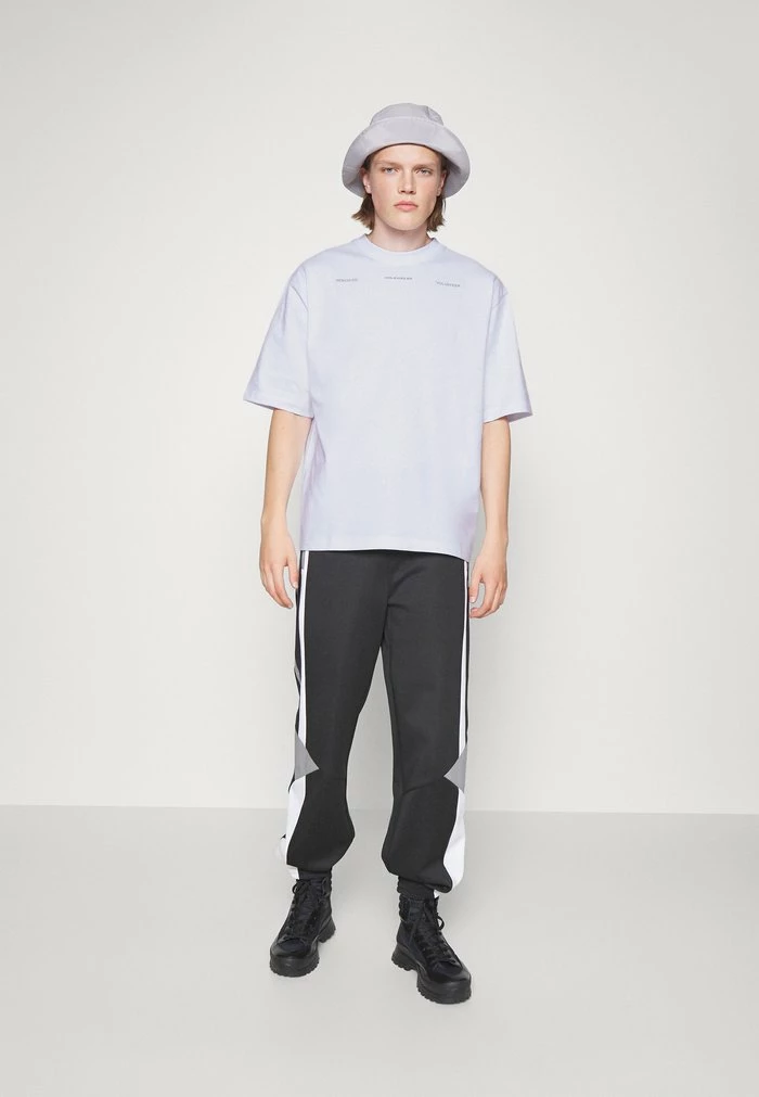 RANGER THERMAL TEE - Print T-shirt - white Holzweiler RANGER THERMAL TEE - Print T-shirt - White -Holzweiler shop 24276e01865d40979fb802cfc7891c44