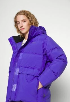 Holzweiler BESSEGGEN JACKET - Down Jacket - Purple -Holzweiler shop 24c6fa0127bd43db938660f9d697cd05