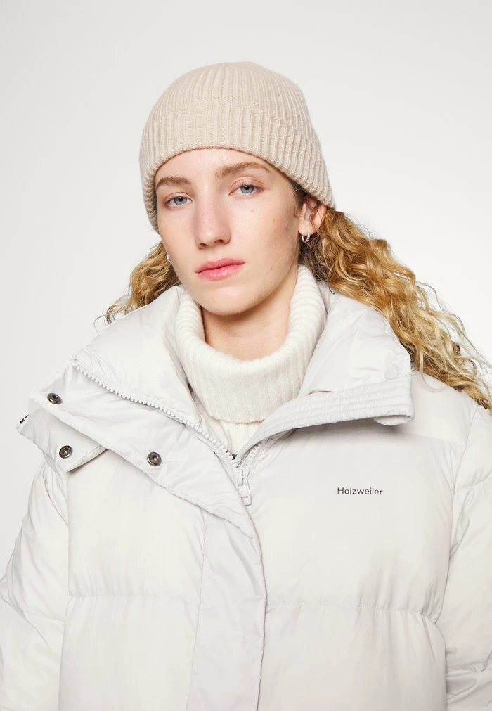 SKOGSHORN - Down coat - light grey Holzweiler SKOGSHORN - Down Coat - Light Grey -Holzweiler shop 2755118c54fd4fe7b5b9c8a2aa7c6a12