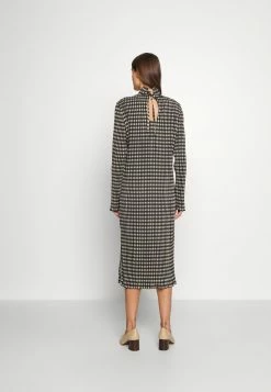 Holzweiler GALIA CHECK DRESS - Day Dress - Beige Check -Holzweiler shop 284b95e58cb44b99a4cd29688ae7a589
