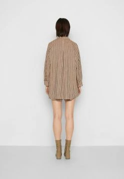 Holzweiler DAIS SHIRT - Button-down Blouse - Brown 5 Holzweiler DAIS SHIRT - Button-down Blouse - Brown -Holzweiler shop 2d88d01525b44079b5ee4efd60e84780