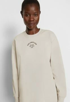 Holzweiler LURING PATCH - Long Sleeved Top - Grey 7 Holzweiler LURING PATCH - Long Sleeved Top - Grey -Holzweiler shop 2f70d8bc97b04c529ba9bc54f9b5d110