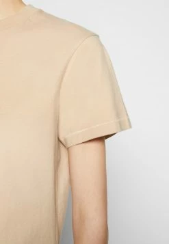 Holzweiler OSLO TEE - Basic T-shirt - Beige -Holzweiler shop 2f8bd35518094387b2bfe1d4588b265e