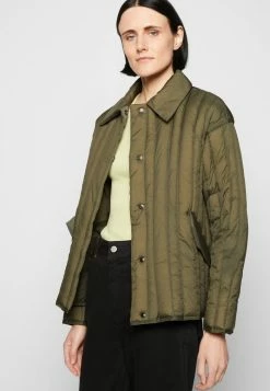 Holzweiler SPRING JACKET - Down Jacket - Army -Holzweiler shop 31b9cff1b2df405c85c6f5e3310ee003