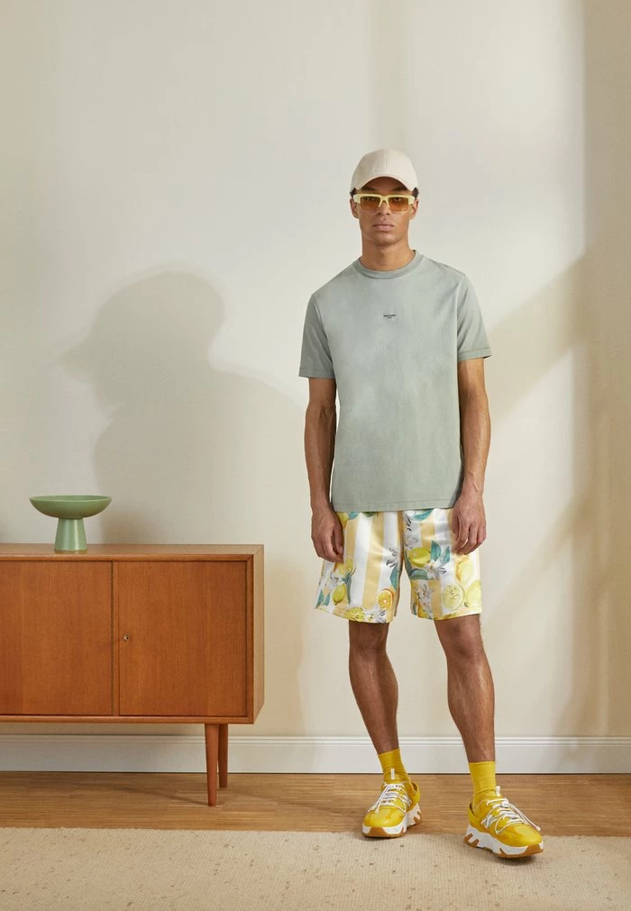 OSLO TEE - Basic T-shirt - teal Holzweiler OSLO TEE - Basic T-shirt - Teal -Holzweiler shop 344093e43cdd46c28d878fc2b7dfc3a2