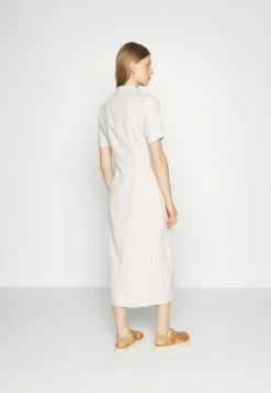 Holzweiler PEPP DRESS - Shirt Dress - Sand -Holzweiler shop 3a4b6e8f63464e7182f139a79aacd124