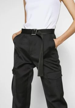 Holzweiler SKUNK - Cargo Trousers - Black -Holzweiler shop 3aadf447d4ad4edcb3a003d09f3e40df