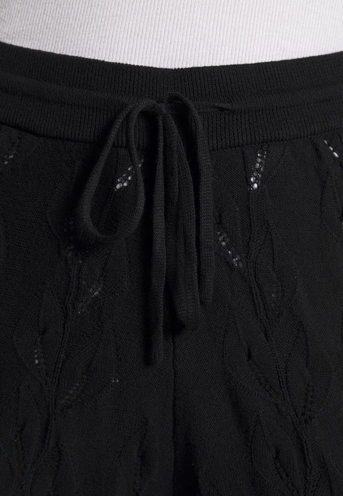 THIRIL TROUSER - Trousers - black Holzweiler THIRIL TROUSER - Trousers - Black -Holzweiler shop 437f80768efc4b5d898404f2577b4153