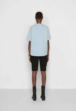 Holzweiler KJERAG OSLO TEE - Basic T-shirt - Blue -Holzweiler shop 5009c50038644c16bcab3995f6d908e2