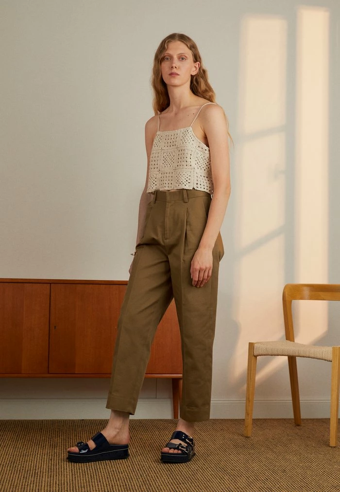 MAIA TROUSER - Trousers - camel Holzweiler MAIA TROUSER - Trousers - Camel -Holzweiler shop 517b3f25bced40e8bdcccf035a183951