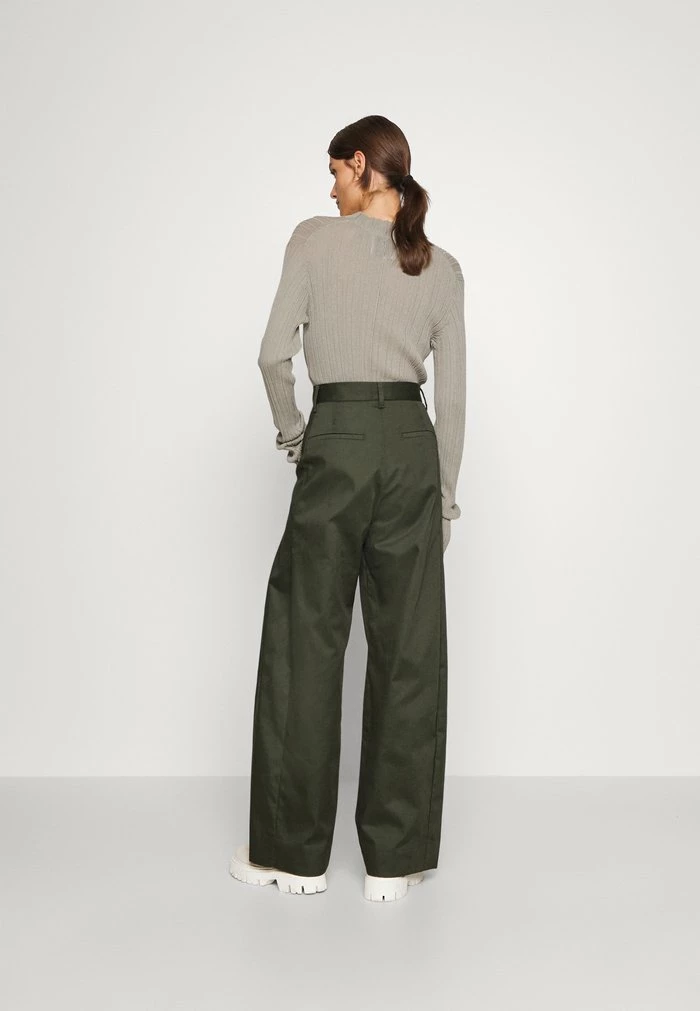 VIDDA TROUSERS - Trousers - dark green Holzweiler VIDDA TROUSERS - Trousers - Dark Green -Holzweiler shop 526085cad21946dea197f39c47538818