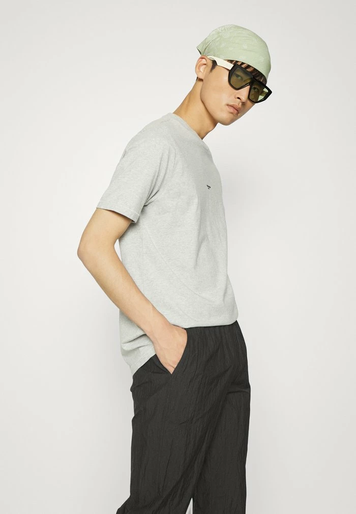 YENNON TROUSERS - Trousers - black Holzweiler YENNON TROUSERS - Trousers - Black -Holzweiler shop 54eb467aca104332845e6fb1a77b01bd