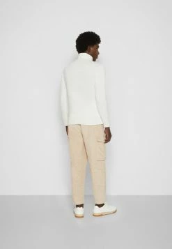 Holzweiler GINO - Cargo Trousers - Sand 4 Holzweiler GINO - Cargo Trousers - Sand -Holzweiler shop 55ec91ea4d3b42faaeb9874c91e9ec4f