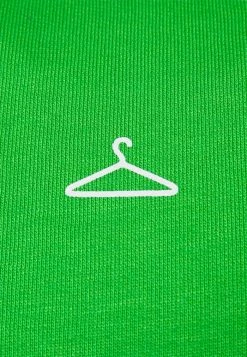 Holzweiler HANGER CREW UNISEX - Sweatshirt - Green -Holzweiler shop 5cccaa99e65c493f8bcde5a0c9b18e70