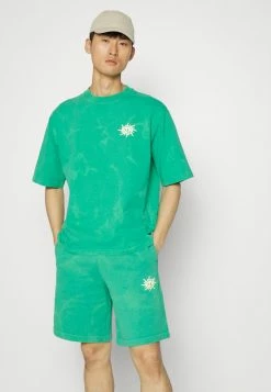 Holzweiler RANGER LOGOS TEE - Print T-shirt - Green -Holzweiler shop 5e62db52e0bf418192b524c332b3dcf0