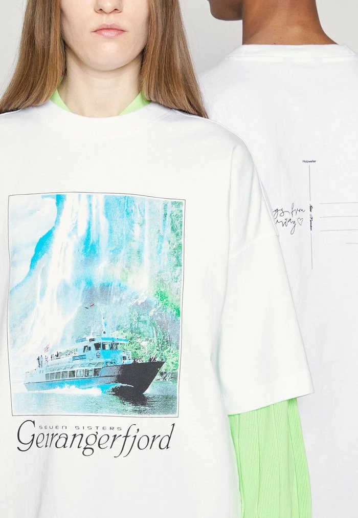 WINGS TOURIST TEE UNISEX - Print T-shirt - white Holzweiler WINGS TOURIST TEE UNISEX - Print T-shirt - White -Holzweiler shop 65a0d9edd74d4284862ea83135c58858