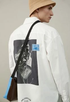 Holzweiler BIM X-RAY SHIRT - Shirt - White -Holzweiler shop 69d77fcdc60b42bfb4283028d4bf53f5