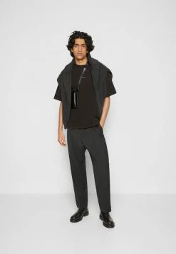 Holzweiler RANGER OSLO TEE - Basic T-shirt - Black -Holzweiler shop 6f4d697683b340a693e866171aab5a94