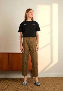 Holzweiler KJERAG NATIONAL TEE - Print T-shirt - Black