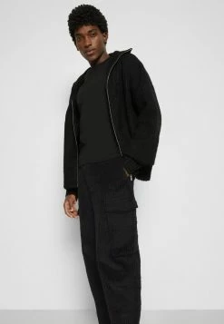 Holzweiler GINO - Cargo Trousers - Black -Holzweiler shop 783ee501b35f4e35aac2649be2002c8b