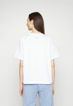 Holzweiler BONETTE TEE - Basic T-shirt - White -Holzweiler shop 7cb0d22e7f3d4ce6b10f79ded7f2956f