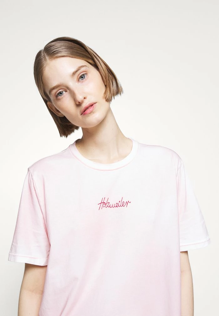 KJERAG SPRAY TEE - Print T-shirt - lt. pink Holzweiler KJERAG SPRAY TEE - Print T-shirt - Lt. Pink -Holzweiler shop 7d9905253356406c8337c034989b6136