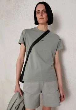 Holzweiler OSLO TEE - Basic T-shirt - Teal