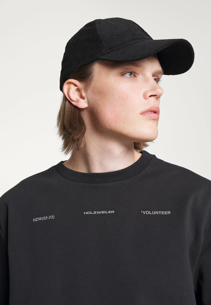 BLOOM THERMAL CREW - Sweatshirt - black Holzweiler BLOOM THERMAL CREW - Sweatshirt - Black -Holzweiler shop 845ed1fcb6a64a8985eaafe7a20fc917