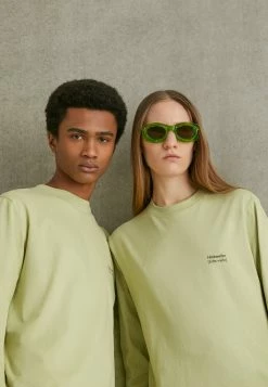 Holzweiler LONGITUDE WORD UNISEX - Long Sleeved Top - Light Green -Holzweiler shop 84ffaf91a4024a5fa973209ee89ce3dc