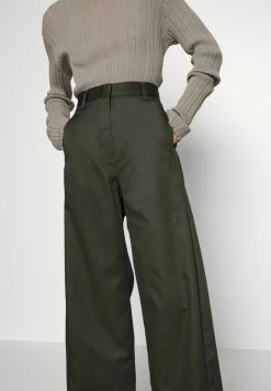 Holzweiler VIDDA TROUSERS - Trousers - Dark Green 8 Holzweiler VIDDA TROUSERS - Trousers - Dark Green -Holzweiler shop 891b2ba5ab0e4a7095a5286aca0f974f