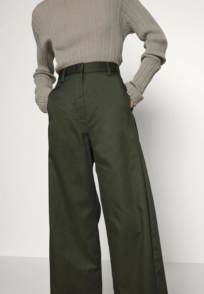 VIDDA TROUSERS - Trousers - dark green Holzweiler VIDDA TROUSERS - Trousers - Dark Green -Holzweiler shop 891b2ba5ab0e4a7095a5286aca0f974f
