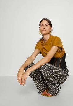 Holzweiler GILLY CHECK TROUSER - Trousers - Beige -Holzweiler shop 8a446846986044e0a6cec989c1aa30e4