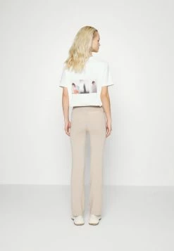 Holzweiler AURA - Leggings - Trousers - Sand -Holzweiler shop 972193b1f7b1497f9124e2819363736f