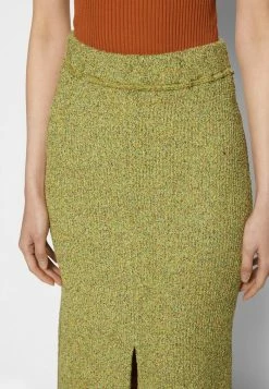 Holzweiler BOARDING SKIRT - Pencil Skirt - Green Mix -Holzweiler shop 9a90b4df1f0b408680777a5e91df67ce