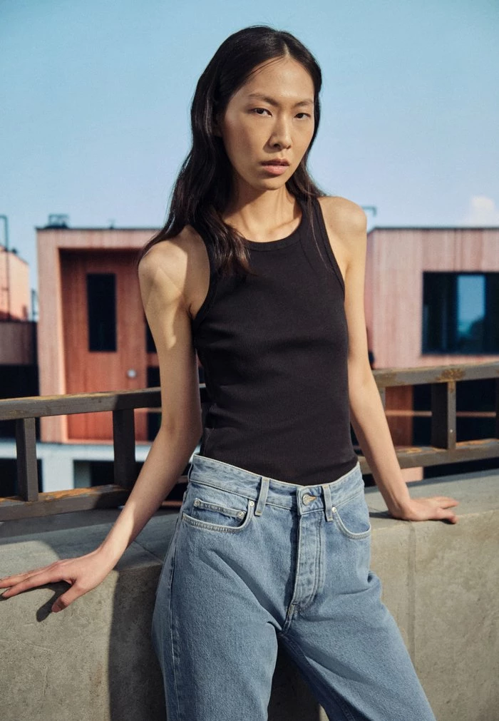 DOPS - Top - black Holzweiler DOPS - Top - Black -Holzweiler shop a579cb8145ff487d8d655da6565e0f03