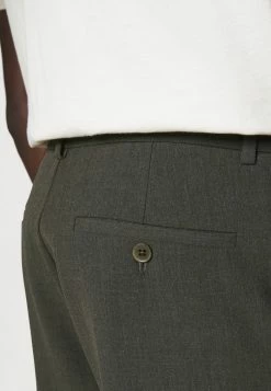 Holzweiler HAROLD TROUSER - Trousers - Army 7 Holzweiler HAROLD TROUSER - Trousers - Army -Holzweiler shop a5fcf1a9c8ee4e96bf47a28853e5c823