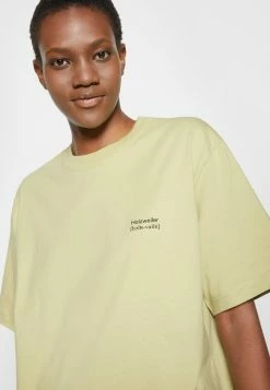 Holzweiler FLEUR WORD TEE UNISEX - Print T-shirt - Light Green 7 Holzweiler FLEUR WORD TEE UNISEX - Print T-shirt - Light Green -Holzweiler shop adc05c6e2a7045b288e59f95369a8569