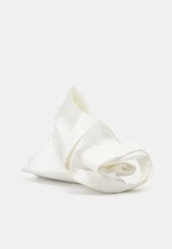 Holzweiler SHELTER TOTE BAG UNISEX - Tote Bag - White -Holzweiler shop b57a3f9f3b7343b6ae4fe02a45f158ca