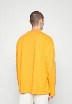 Holzweiler SPECTRE THERMAL LONGSLEEVE - Long Sleeved Top - Orange -Holzweiler shop bd89c3d166474d31a2e51e219eb468c9