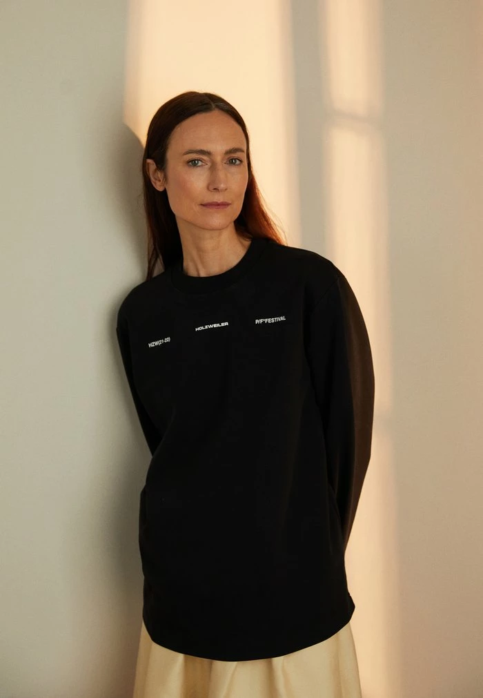 LURING NATIONAL - Long sleeved top - black Holzweiler LURING NATIONAL - Long Sleeved Top - Black -Holzweiler shop c086121dda274264b32ccc12d77de2be